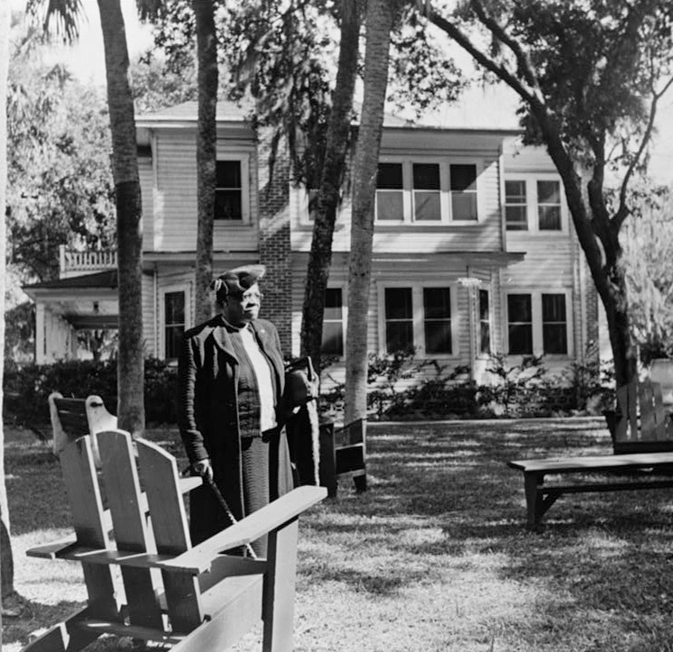 <p>Mary McLeod Bethune walks to Sunday afternoon chapel at Bethune-Cookman College in Daytona Beach in 1943. Credit: Library of Congress/Gordon Parks.</p>
<p></p>
<p></p>