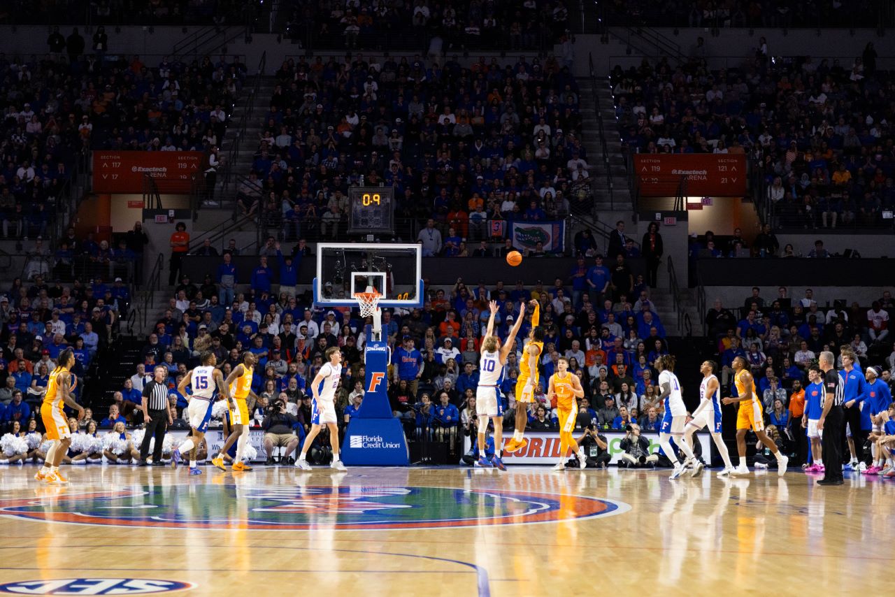 Photo from a basketball game with the UF Gators and Tennessee Volunteers